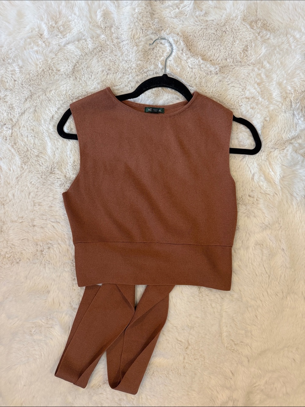 Sleeveless Tie-Back Crop Top in Rich Brown